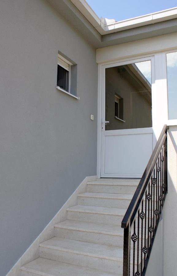 Apartman Cicibella Kastela Bagian luar foto