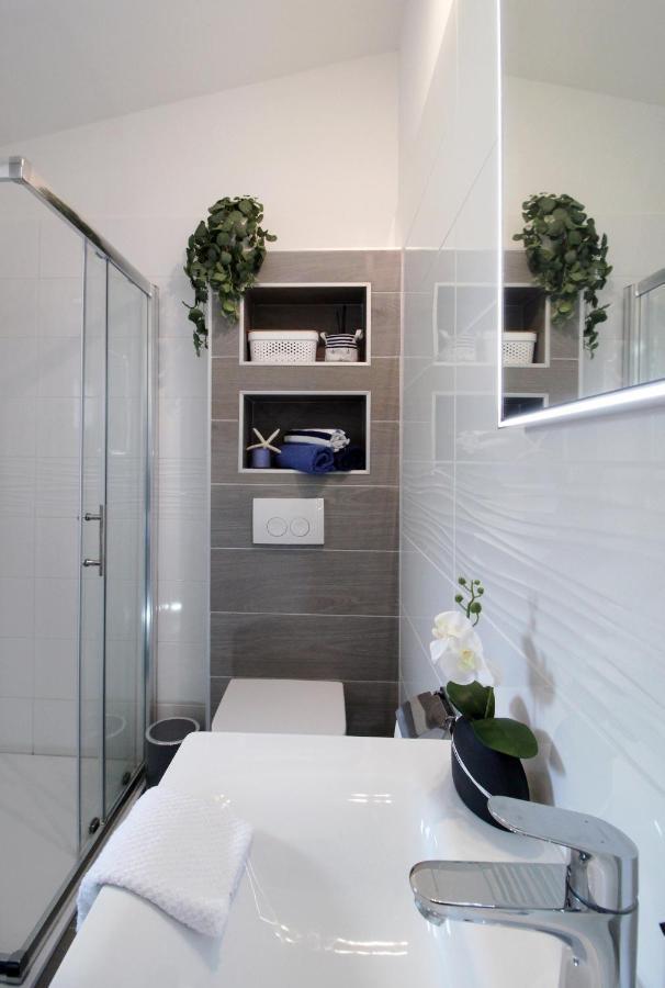 Apartman Cicibella Kastela Bagian luar foto